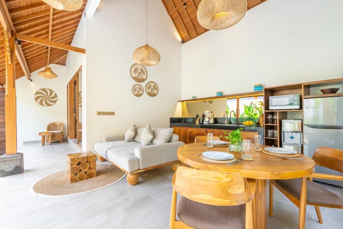 Villa Dhaksina Brand New - Balangan Beach Uluwatu Esterno foto