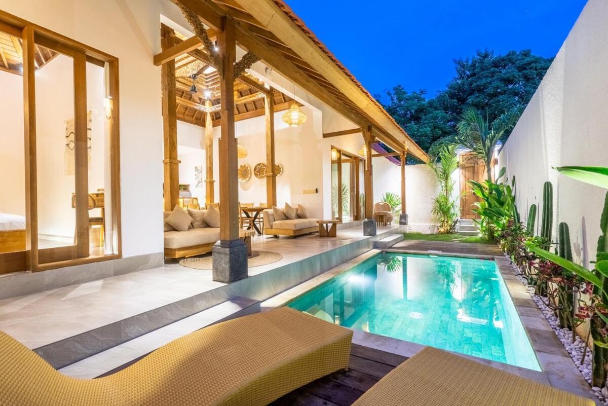 Villa Dhaksina Brand New - Balangan Beach Uluwatu Esterno foto